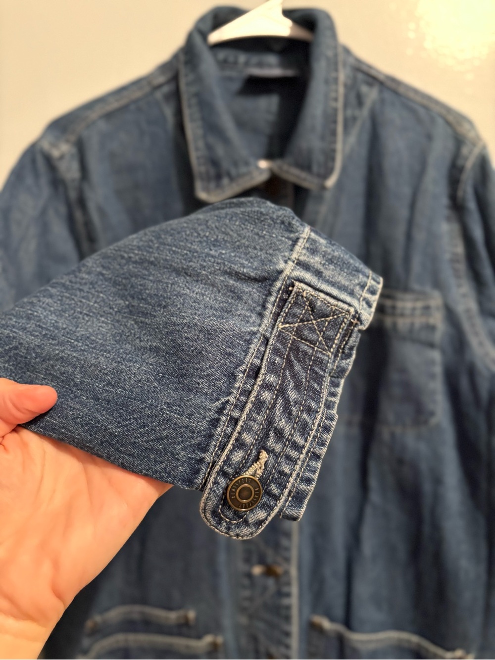 Vintage Blassport Women's Large Medium Wash Blue Denim Button-Up Jean Jacket - Picture 5 of 11